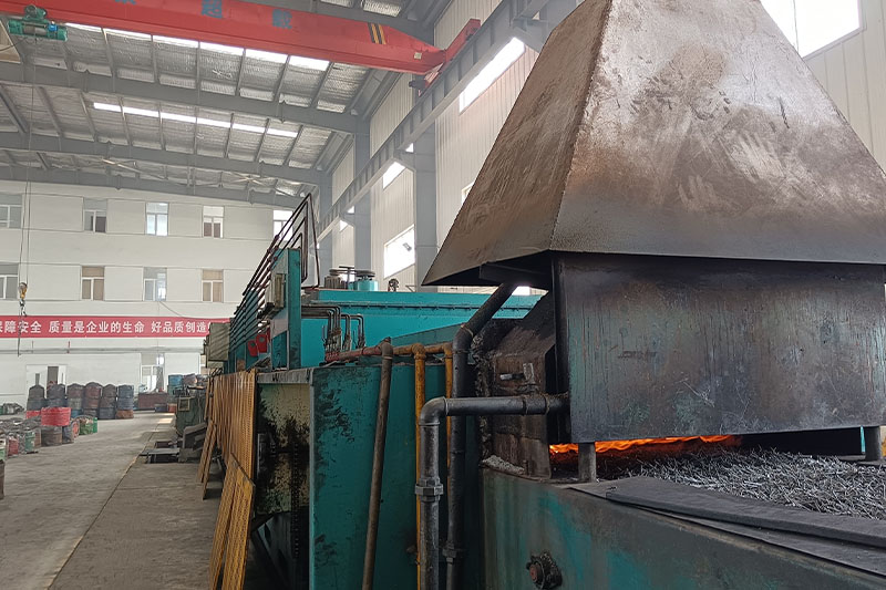 XINRUIFENG FASTENERS SCREWS TECHNOLOGY FACTORY HEAT TREATMENT WORKSHOP PLANT (2)